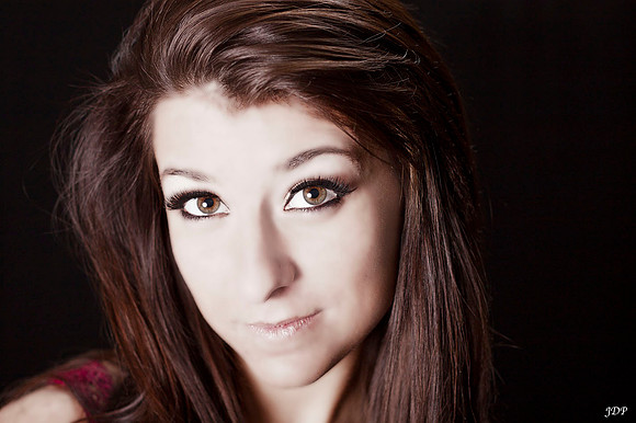 TXT_Jax_Studio_0165_Low_Res
