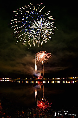 Servants_of_Mary_Fireworks_2013_0598_Low_Res