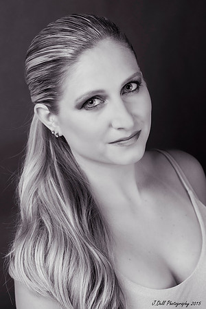 Alyssa_Beauty_Dish_and_Octobox_323_BW_Low_Res